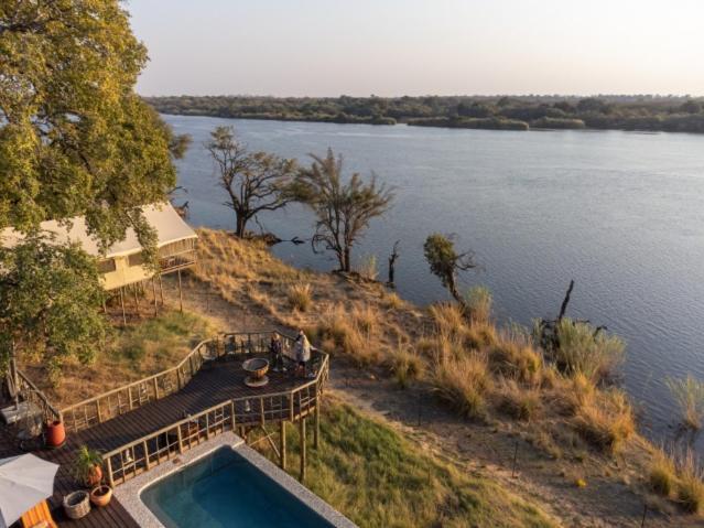 Готель Jackalberry Chobe Касане Екстер'єр фото