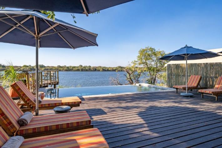 Готель Jackalberry Chobe Касане Екстер'єр фото