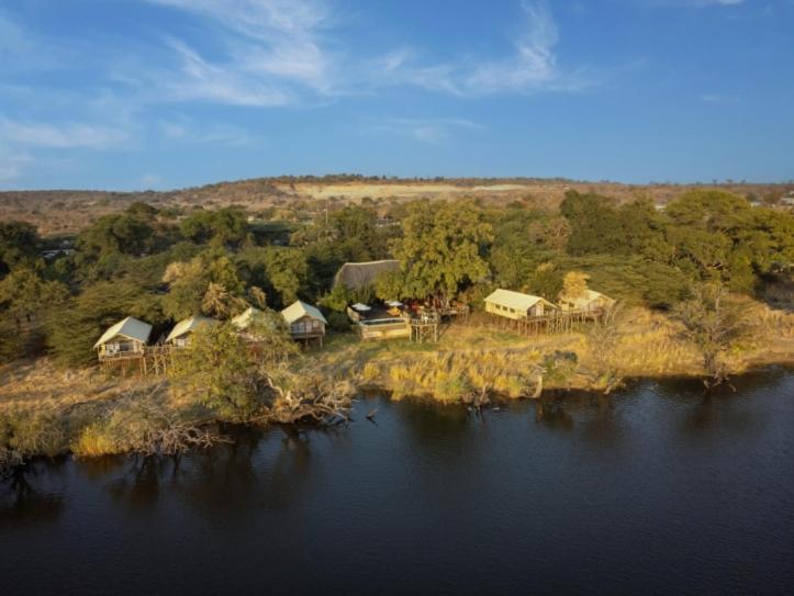 Готель Jackalberry Chobe Касане Екстер'єр фото