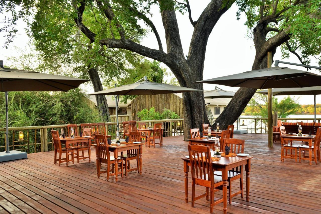 Готель Jackalberry Chobe Касане Екстер'єр фото